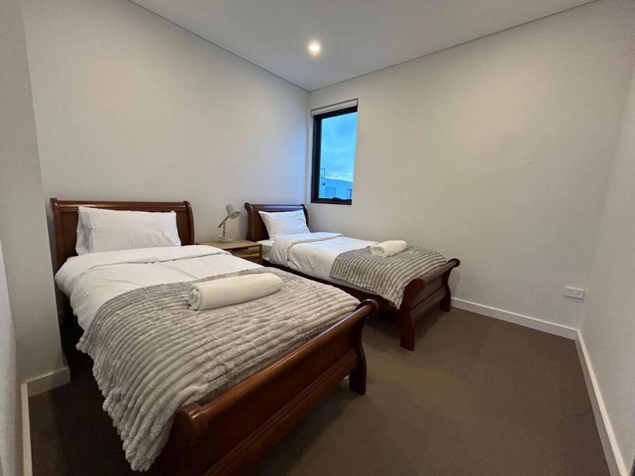 Kozyguru Campsie Brandnew 3 Parking Sydney
